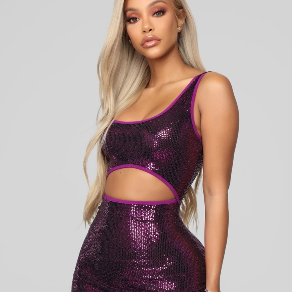 Metallic cut out dress - Picture 2 of 4